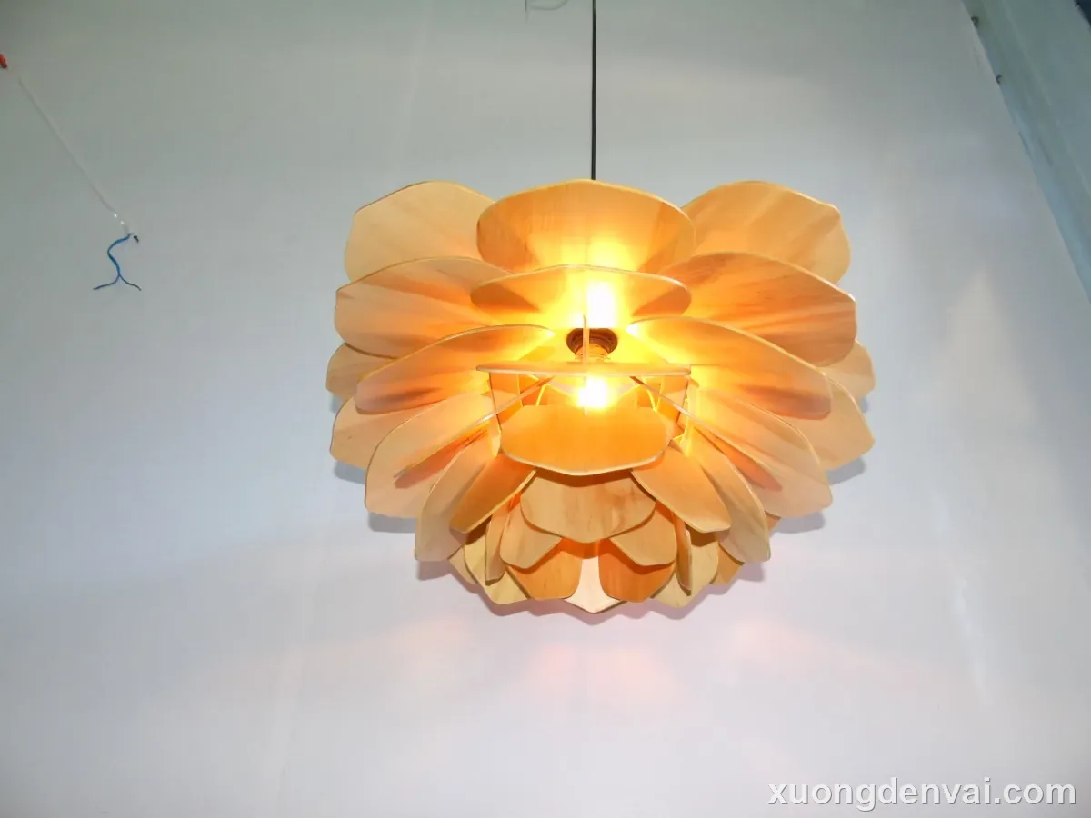 Đèn Thả Trần Gỗ Dáng Hoa Cánh Lớn